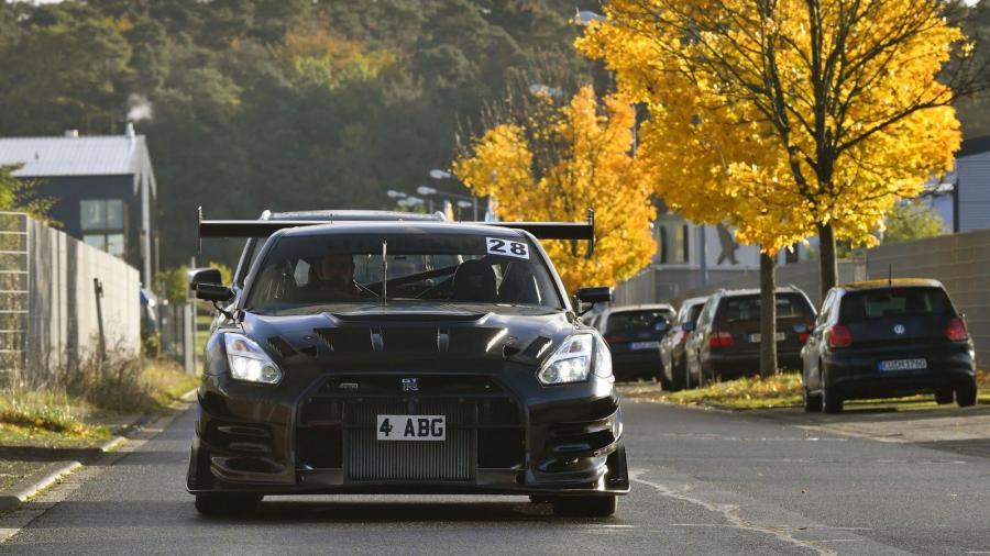  Nissan GT-R LM1 RS by Litchfield 2017 года  (фото 18 из 35)